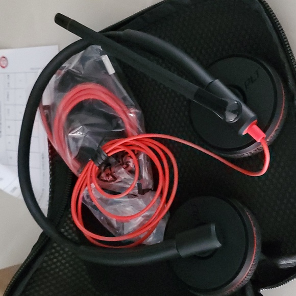 Poly Blackwire 3225 Wired Headset (Plantronics) Brand New in Box - Picture 11 of 11